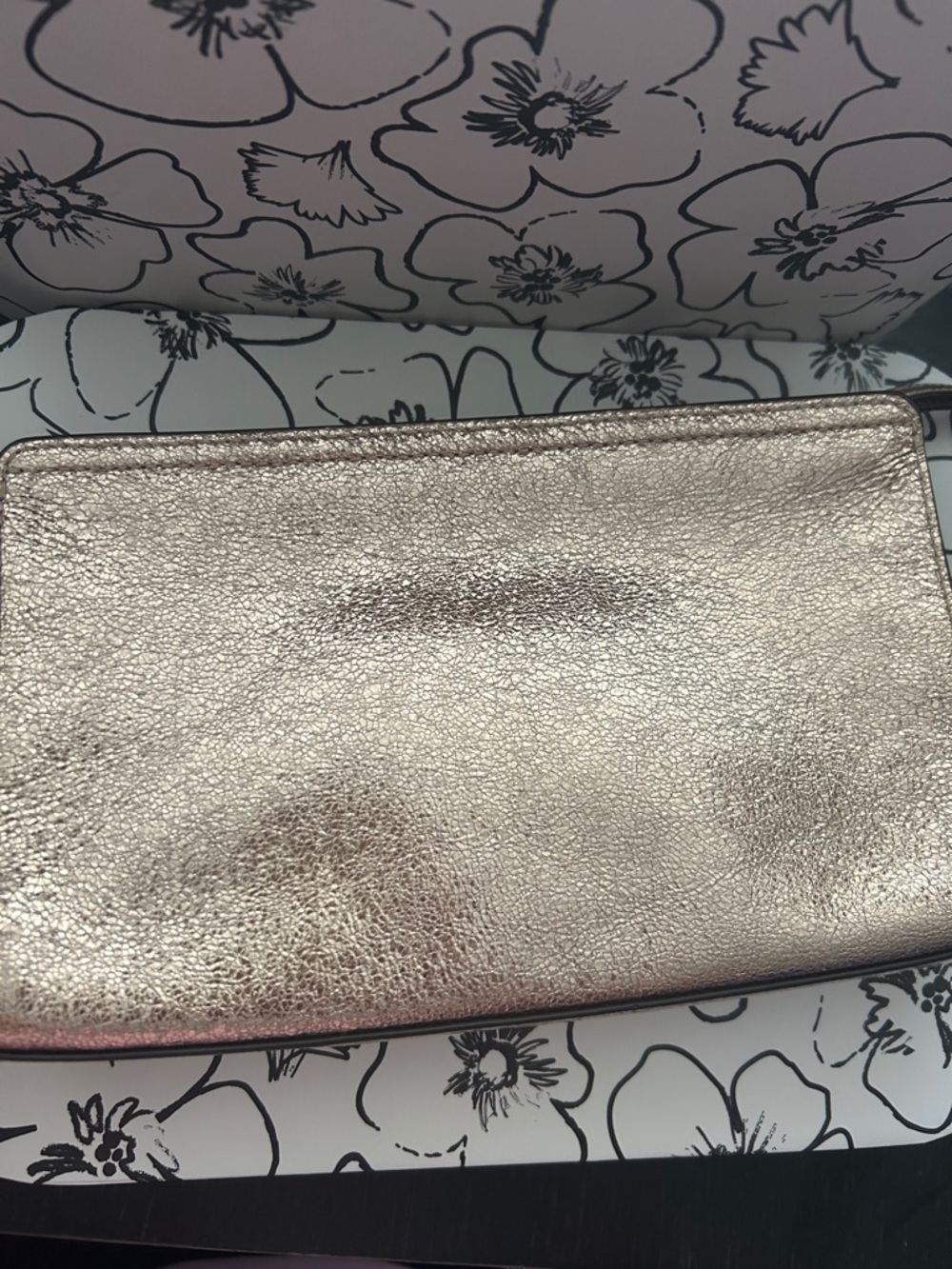 Coach Flap Clutch in Rose Gold Crinkle
Metallic Glitter wristlet/clutch - Picture 6 of 13